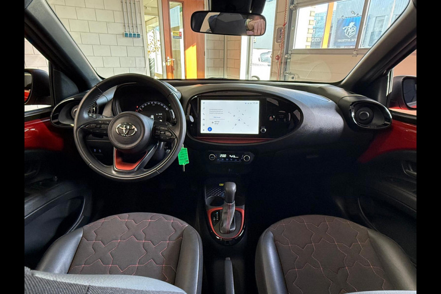 Toyota Aygo X 1.0 VVT-i S-CVT Envy Open Dak Automaat 1 Jaar Bovag garantie
