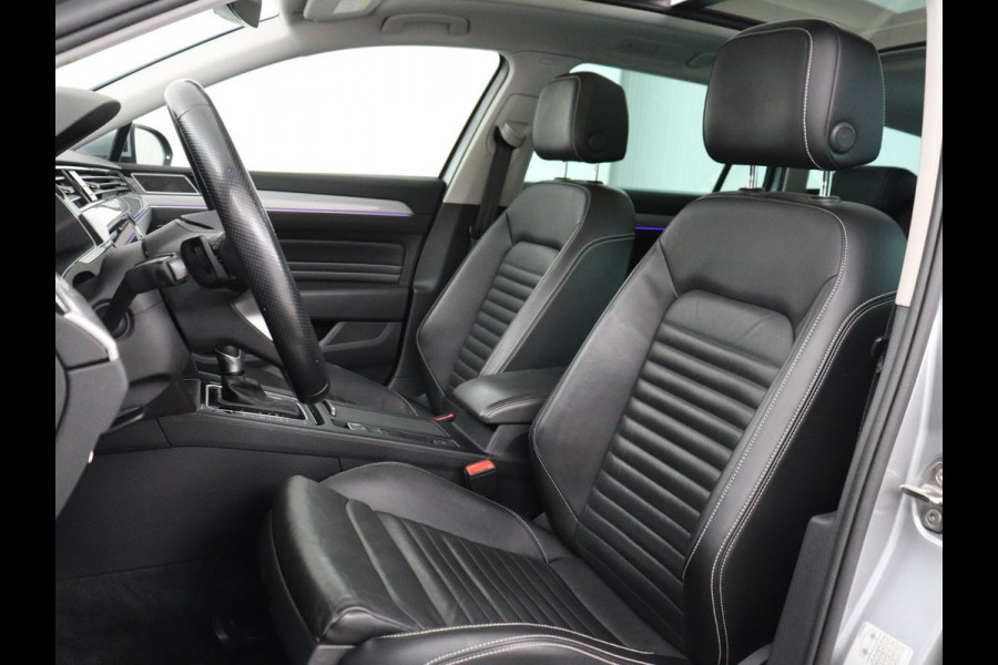 Volkswagen Passat 1.4 TSI PHEV GTE | Panoramadak | Nappleder | Stoelverwarming | Trekhaak | 360 Camera | Adaptive cruise | Virtual Cockpit | Matrix LED | Carplay | Navigatie | Plug In