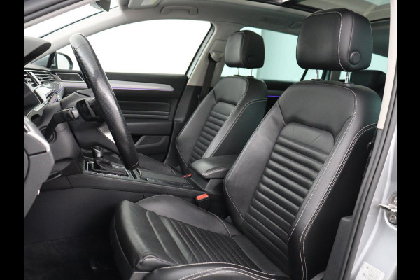 Volkswagen Passat 1.4 TSI PHEV GTE | Panoramadak | Nappleder | Stoelverwarming | Trekhaak | 360 Camera | Adaptive cruise | Virtual Cockpit | Matrix LED | Carplay | Navigatie | Plug In