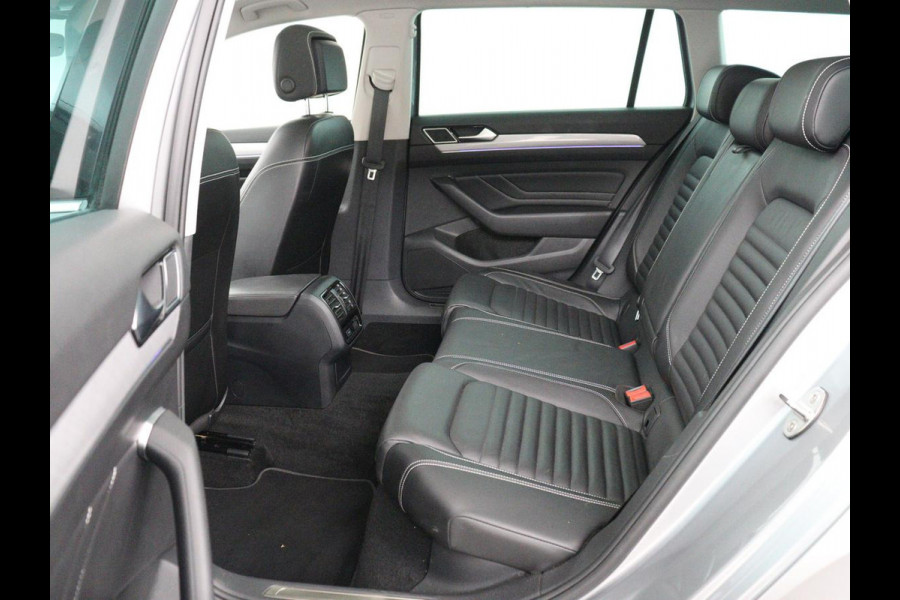 Volkswagen Passat 1.4 TSI PHEV GTE | Panoramadak | Nappleder | Stoelverwarming | Trekhaak | 360 Camera | Adaptive cruise | Virtual Cockpit | Matrix LED | Carplay | Navigatie | Plug In