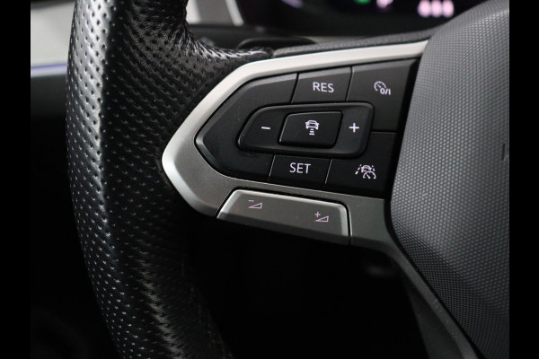 Volkswagen Passat 1.4 TSI PHEV GTE | Panoramadak | Nappleder | Stoelverwarming | Trekhaak | 360 Camera | Adaptive cruise | Virtual Cockpit | Matrix LED | Carplay | Navigatie | Plug In