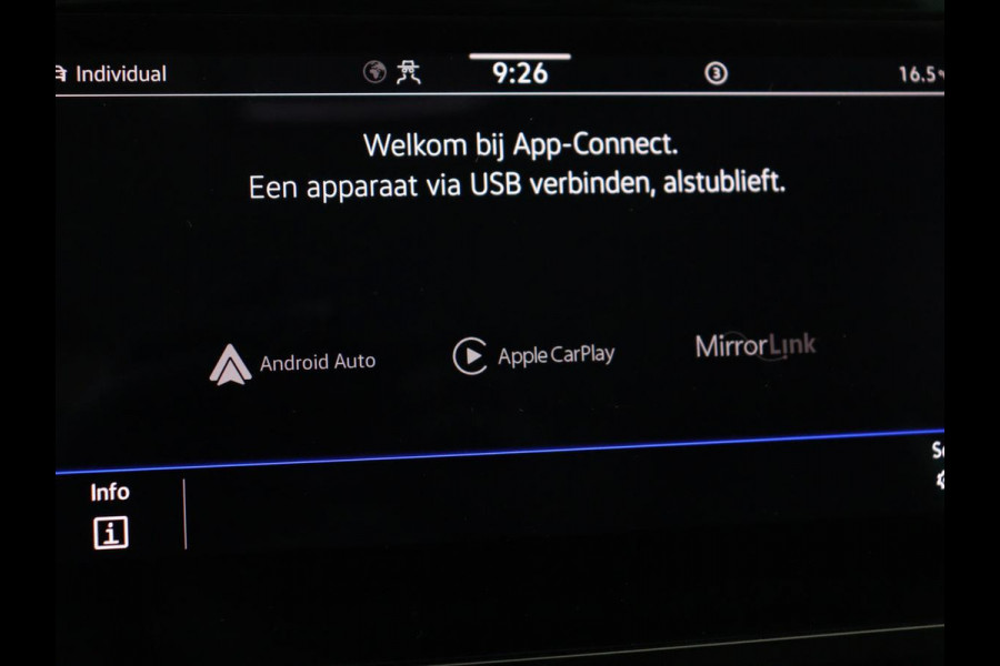 Volkswagen Passat 1.4 TSI PHEV GTE | Panoramadak | Nappleder | Stoelverwarming | Trekhaak | 360 Camera | Adaptive cruise | Virtual Cockpit | Matrix LED | Carplay | Navigatie | Plug In