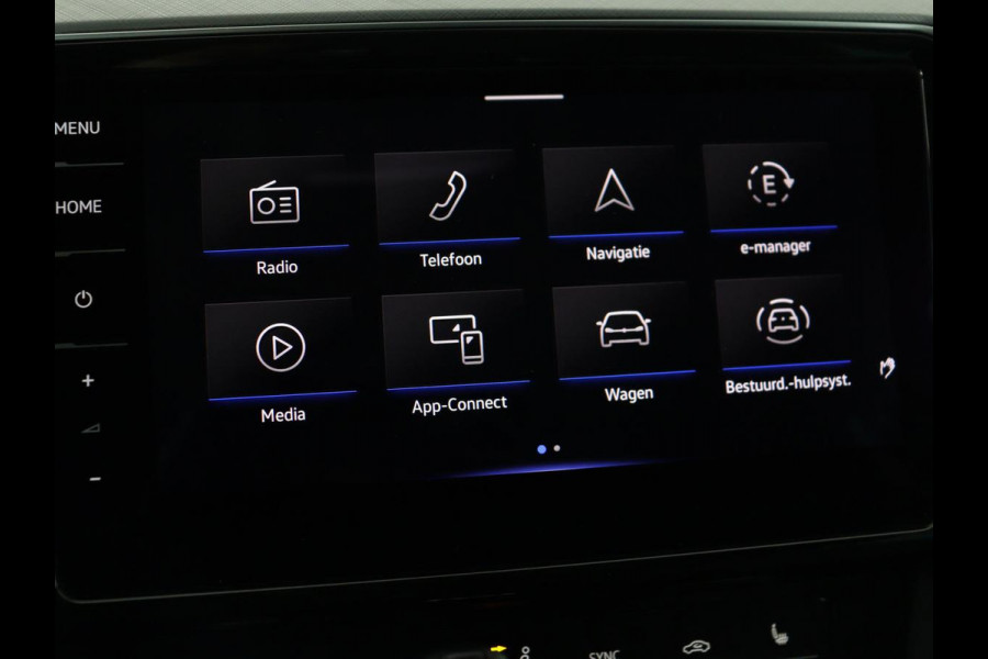 Volkswagen Passat 1.4 TSI PHEV GTE | Panoramadak | Nappleder | Stoelverwarming | Trekhaak | 360 Camera | Adaptive cruise | Virtual Cockpit | Matrix LED | Carplay | Navigatie | Plug In