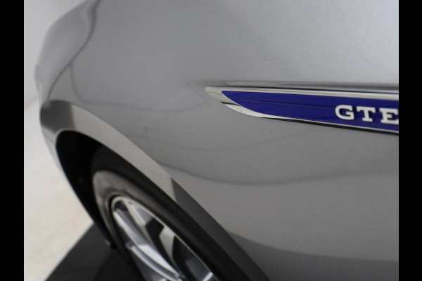 Volkswagen Passat 1.4 TSI PHEV GTE | Panoramadak | Nappleder | Stoelverwarming | Trekhaak | 360 Camera | Adaptive cruise | Virtual Cockpit | Matrix LED | Carplay | Navigatie | Plug In