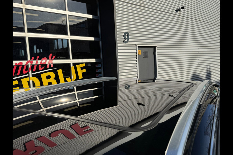 Peugeot 3008 1.2 PureTech GT Line - Panorama dak I Navigatie / Apple CarPlay I Airco I 1/2 Leer I Sport pakket I Dealer onderh.