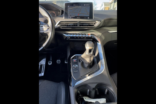 Peugeot 3008 1.2 PureTech GT Line - Panorama dak I Navigatie / Apple CarPlay I Airco I 1/2 Leer I Sport pakket I Dealer onderh.