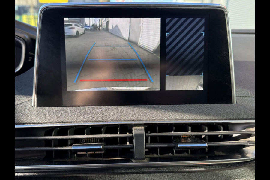 Peugeot 3008 1.2 PureTech GT Line - Panorama dak I Navigatie / Apple CarPlay I Airco I 1/2 Leer I Sport pakket I Dealer onderh.