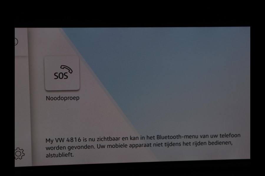 Volkswagen Golf 1.0 eTSI Life | Carplay | Sfeerverlichting | Adaptive cruise | Navigatie | Parkeerhulp | Full LED | Climate control | Bluetooth