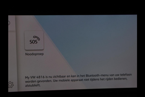 Volkswagen Golf 1.0 eTSI Life | Carplay | Sfeerverlichting | Adaptive cruise | Navigatie | Parkeerhulp | Full LED | Climate control | Bluetooth