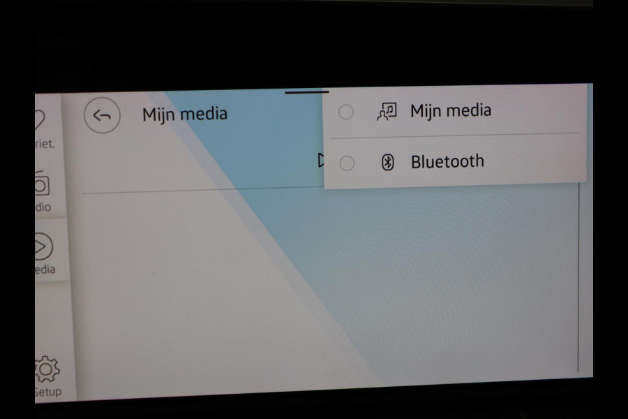 Volkswagen Golf 1.0 eTSI Life | Carplay | Sfeerverlichting | Adaptive cruise | Navigatie | Parkeerhulp | Full LED | Climate control | Bluetooth