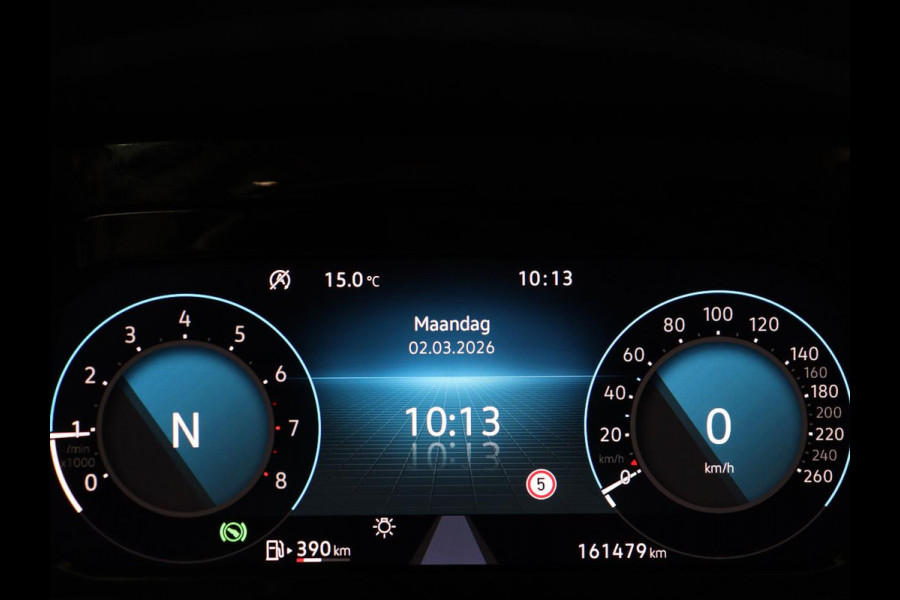 Volkswagen Golf 1.0 eTSI Life | Carplay | Sfeerverlichting | Adaptive cruise | Navigatie | Parkeerhulp | Full LED | Climate control | Bluetooth