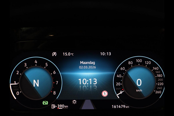 Volkswagen Golf 1.0 eTSI Life | Carplay | Sfeerverlichting | Adaptive cruise | Navigatie | Parkeerhulp | Full LED | Climate control | Bluetooth