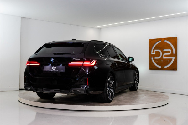 BMW 5 Serie Touring 530e High Executive M Sport 300PK | Pano | H/K | Sfeer | Driving Ass. Pro | Fabrieksgarantie