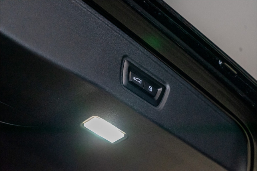 BMW 5 Serie Touring 530e High Executive M Sport 300PK | Pano | H/K | Sfeer | Driving Ass. Pro | Fabrieksgarantie