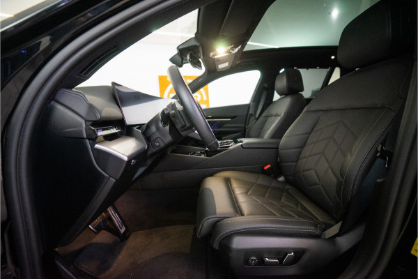 BMW 5 Serie Touring 530e High Executive M Sport 300PK | Pano | H/K | Sfeer | Driving Ass. Pro | Fabrieksgarantie