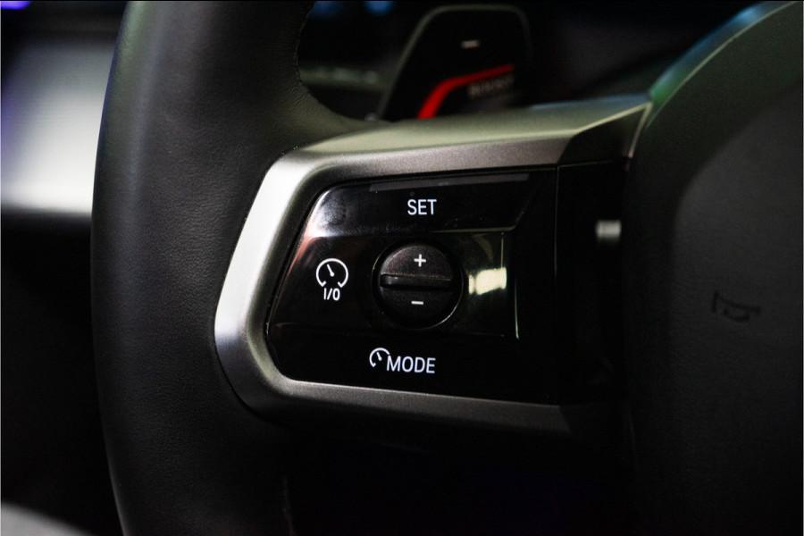 BMW 5 Serie Touring 530e High Executive M Sport 300PK | Pano | H/K | Sfeer | Driving Ass. Pro | Fabrieksgarantie