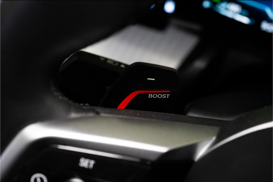 BMW 5 Serie Touring 530e High Executive M Sport 300PK | Pano | H/K | Sfeer | Driving Ass. Pro | Fabrieksgarantie