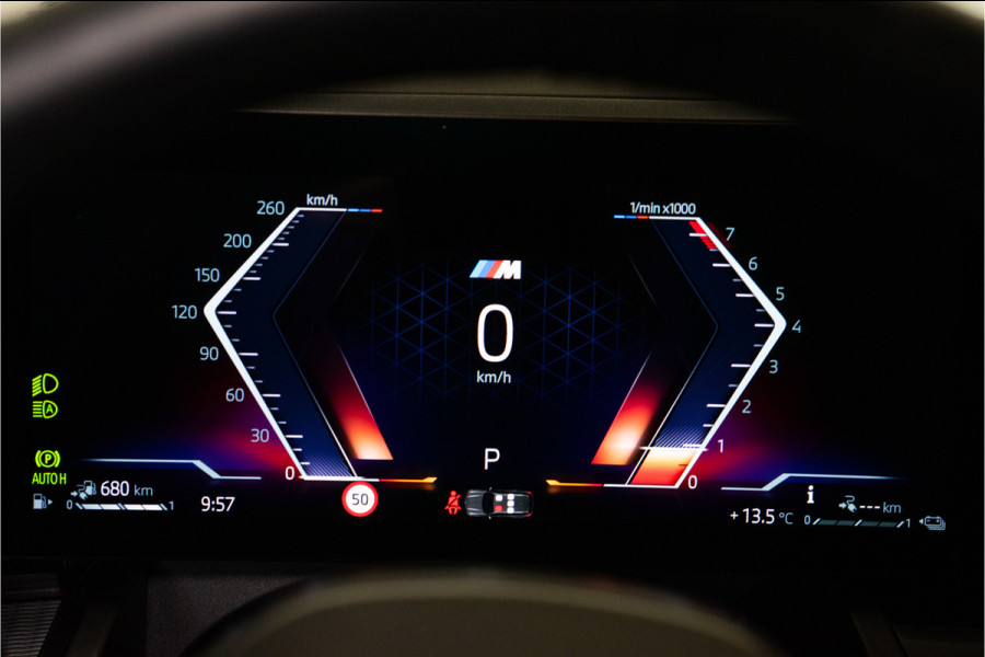 BMW 5 Serie Touring 530e High Executive M Sport 300PK | Pano | H/K | Sfeer | Driving Ass. Pro | Fabrieksgarantie