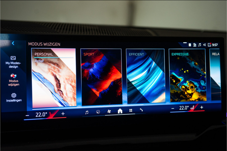 BMW 5 Serie Touring 530e High Executive M Sport 300PK | Pano | H/K | Sfeer | Driving Ass. Pro | Fabrieksgarantie