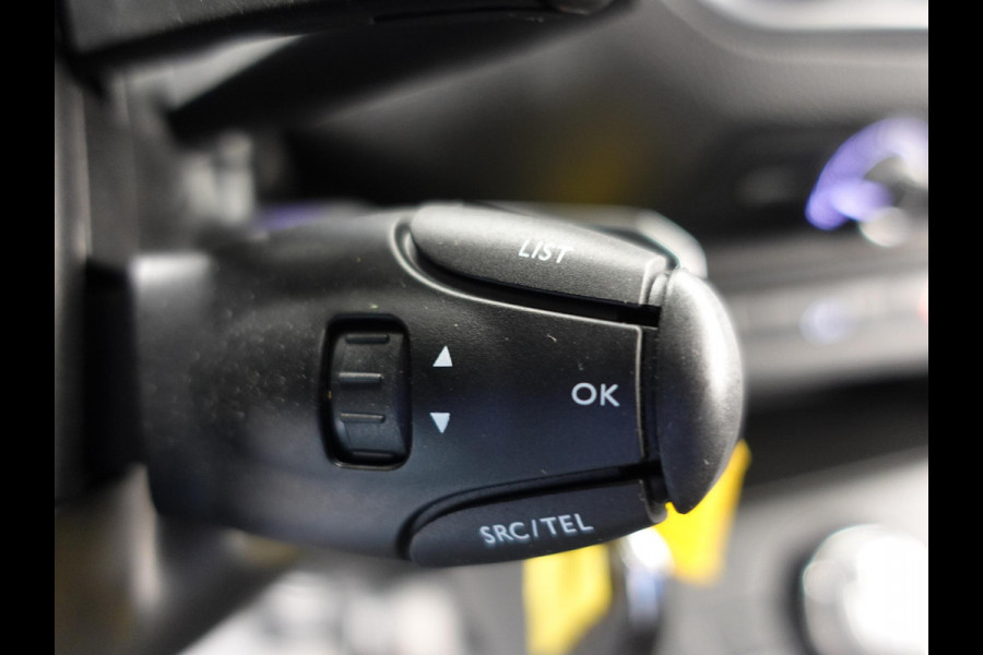 Peugeot Expert 2.0 BlueHDI 145PK L3 Automaat Airco Cruise Navigatie Trekhaak Navigatie Sidebars