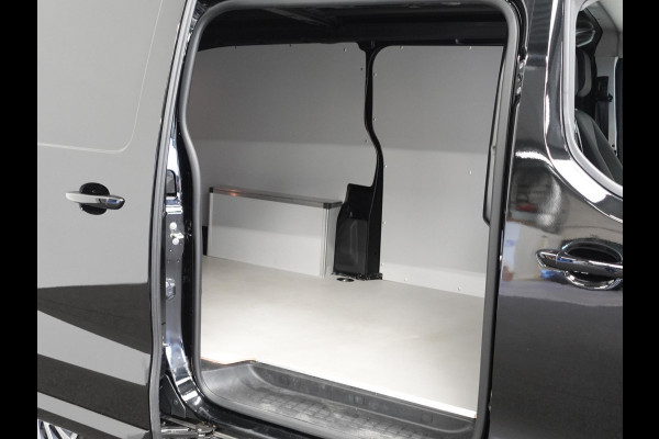 Peugeot Expert 2.0 BlueHDI 145PK L3 Automaat Airco Cruise Navigatie Trekhaak Navigatie Sidebars