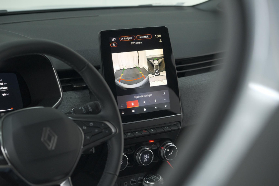 Renault Clio TCe 90 GPF techno | 360 Camera | Adaptieve Cruise Control | 9.3 Inch Groot Scherm | voor- en achtersensoren