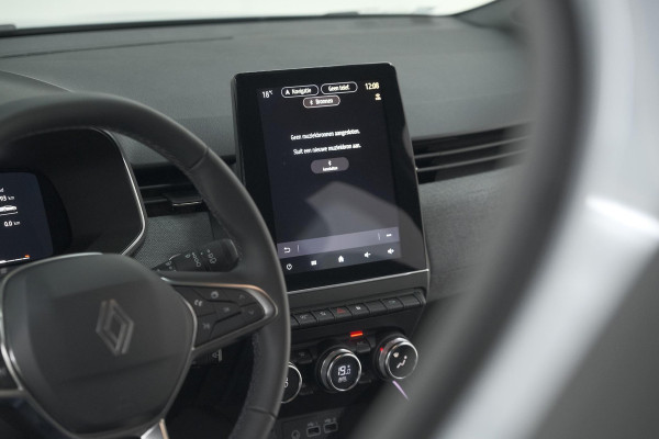 Renault Clio TCe 90 GPF techno | 360 Camera | Adaptieve Cruise Control | 9.3 Inch Groot Scherm | voor- en achtersensoren