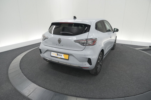 Renault Clio TCe 90 GPF techno | 360 Camera | Adaptieve Cruise Control | 9.3 Inch Groot Scherm | voor- en achtersensoren