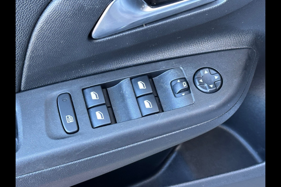 Opel Corsa 1.2 GS Line Automaat Leer Airco Carplay