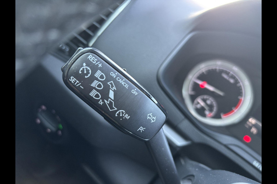 Škoda Karoq 1.0 TSI Clever Edition