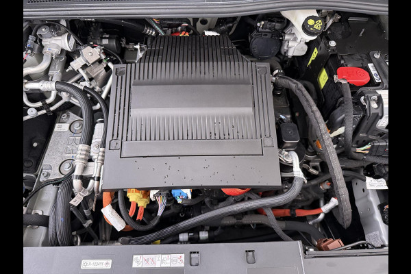 Opel Astra Electric 54 kWh VAN € 27.900,- VOOR € 25.440,- UW LENTEVOORDEEL € 2.460,-! | GS | 3-FASE | SOH 95% | AFNEEMBARE TREKHAAK | NET ONDERHOUD GEHAD / DIRECT LEVERBAAR | STOEL- & STUURVERWARMING | 360° CAMERA | ORIGINEEL NL AUTO |