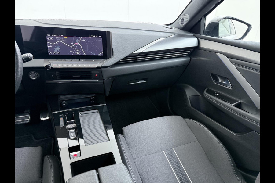 Opel Astra Electric 54 kWh VAN € 27.900,- VOOR € 25.440,- UW LENTEVOORDEEL € 2.460,-! | GS | 3-FASE | SOH 95% | AFNEEMBARE TREKHAAK | NET ONDERHOUD GEHAD / DIRECT LEVERBAAR | STOEL- & STUURVERWARMING | 360° CAMERA | ORIGINEEL NL AUTO |