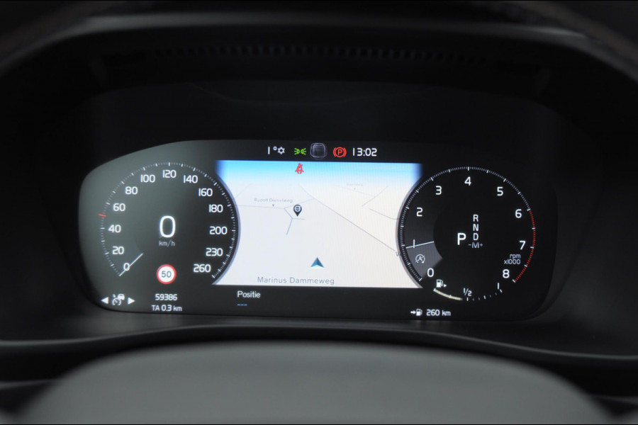 Volvo XC40 T3 163PK Automaat R-Design Adaptieve cruise control / Leder met alcantara bekleding / Parkeersensoren met camera / Trekhaak / stoel - en stuurverwarming / Apple carplay