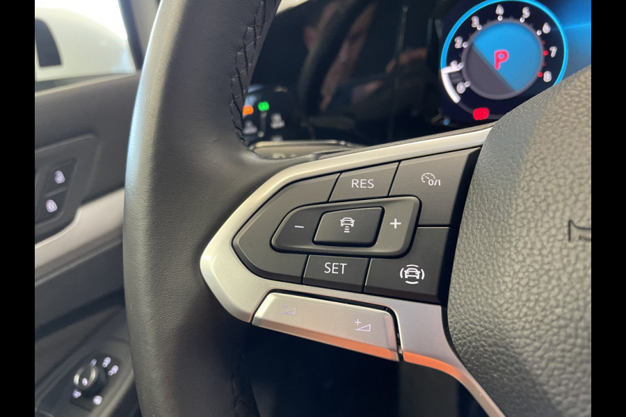 Volkswagen Golf 1.0 eTSI Life DSG Panoramadak Adaptive-Cruise 24 maanden garantie mogelijk (*vraag naar de voorwaarden)