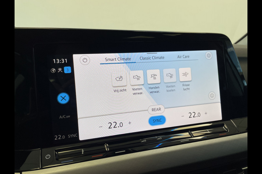 Volkswagen Golf 1.0 eTSI Life DSG Panoramadak Adaptive-Cruise 24 maanden garantie mogelijk (*vraag naar de voorwaarden)