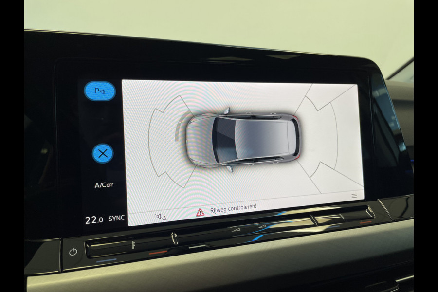 Volkswagen Golf 1.0 eTSI Life DSG Panoramadak Adaptive-Cruise 24 maanden garantie mogelijk (*vraag naar de voorwaarden)