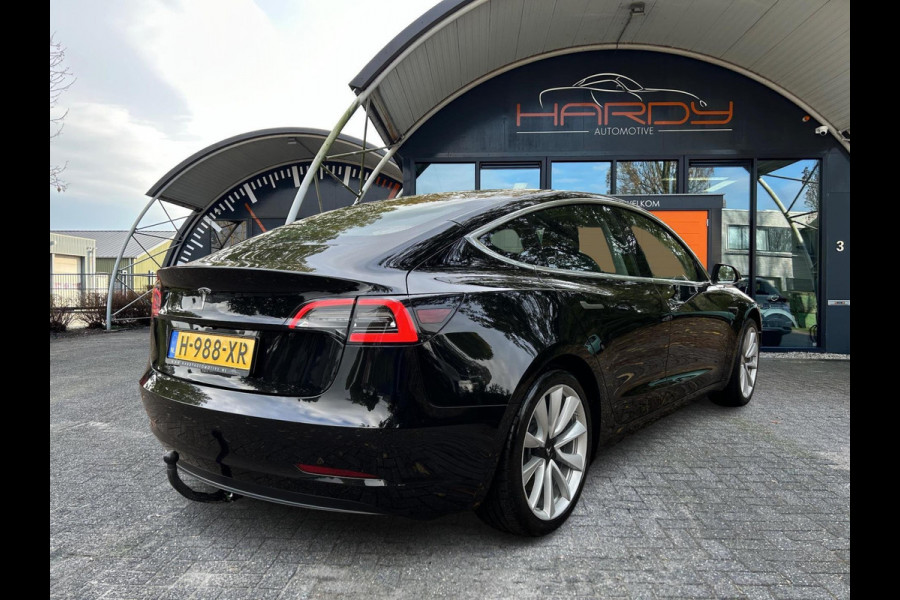 Tesla Model 3 Standard RWD Plus 60 kWh SOH 100% Trekhaak (1.000kg) 19 INCH Velgen Rijklaarprijs!