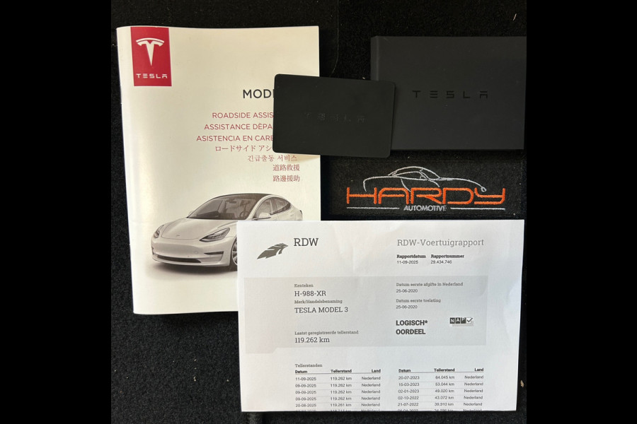 Tesla Model 3 Standard RWD Plus 60 kWh SOH 100% Trekhaak (1.000kg) 19 INCH Velgen Rijklaarprijs!