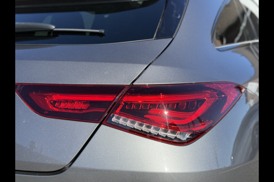 Mercedes-Benz CLA-Klasse Shooting Brake 200 Business Solution AMG | Pano | Ambient Light | LED | Camera | 19 inch
