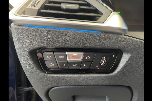 BMW 3-serie 320e High Executive M-sport Full-led VCP Navigatie 19"LM