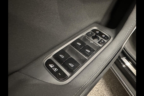 Polestar 2 Long Range Single Motor 78 kWh Airco ECC Navi Carplay PDC VA+ El. Stoel + Memory Full LED Adaptive Cruise Control Pilot Pack