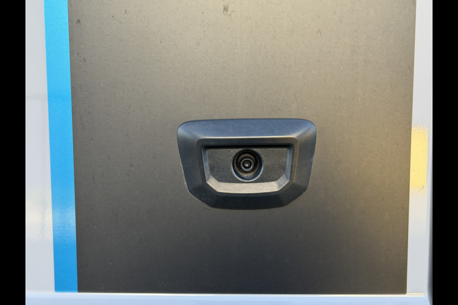 Ford E-Transit Cust. 320 L2H1 Sport 218PK 65 kWh CarPlay/stoelverwarming/navi/camera