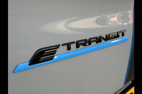 Ford E-Transit Cust. 320 L2H1 Sport 218PK 65 kWh CarPlay/stoelverwarming/navi/camera