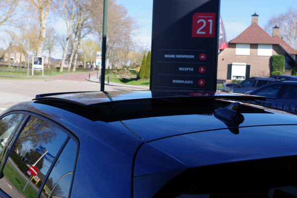 Volkswagen Golf 1.4 eHybrid GTE 245 PK PHEV, Schuif Kanteldak, Leder, Trekhaak, Memory, Stoelkoeling -Verwarming