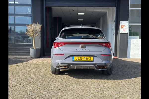 CUPRA Leon 1.4 e-Hybrid VZ Copper Edition