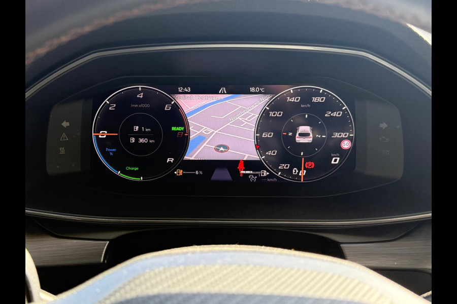 CUPRA Leon 1.4 e-Hybrid VZ Copper Edition