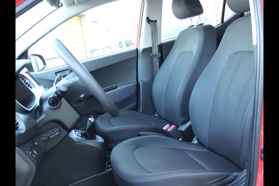 Hyundai i10 1.0i Comfort | 12 MAANDEN BOVAG GARANTIE |