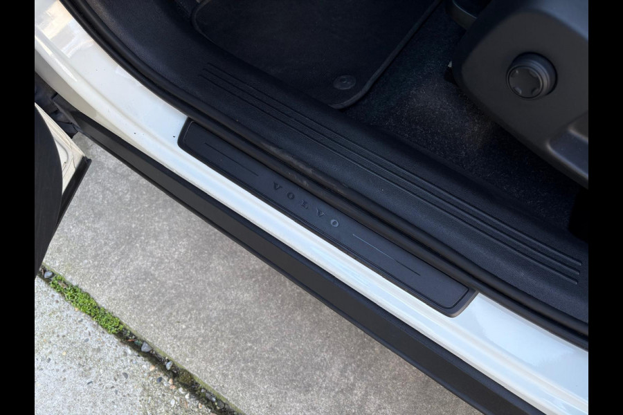 Volvo XC40 T5 Aut. Inscription Parkassist 262pk