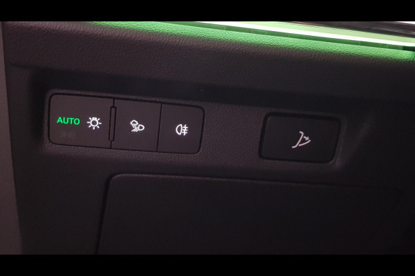 Škoda ENYAQ iV 80 Sportline | Navigatie | Climate pack | Assistentie pack | LED  | Extra Getint glas | Lichtmetalen Velgen