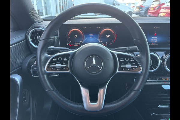 Mercedes-Benz CLA-Klasse 180 Business Solution Progressive | MBUX | Parkeer Camera | Cruise | Lane Assist